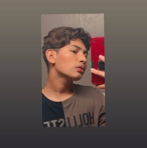 Meet your Posher, Emanuel